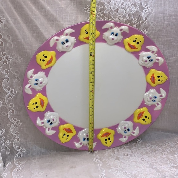 16" Vintage plastic Easter platter 3D bunnies & chick around lavender border - Picture 2 of 10